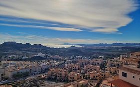 Vistas Panorámicas con Piscina y Parking - By Aloha Palma